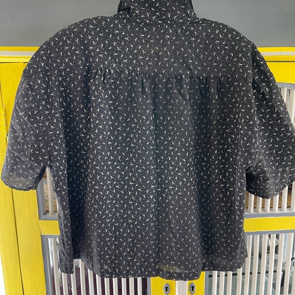 Vintage 80s, Black/white Button Down Blouse.  Large - Picture 3 of 7